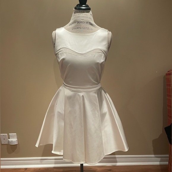 Guess by Marciano White Satin Dress with Cut Outs - Picture 1 of 9